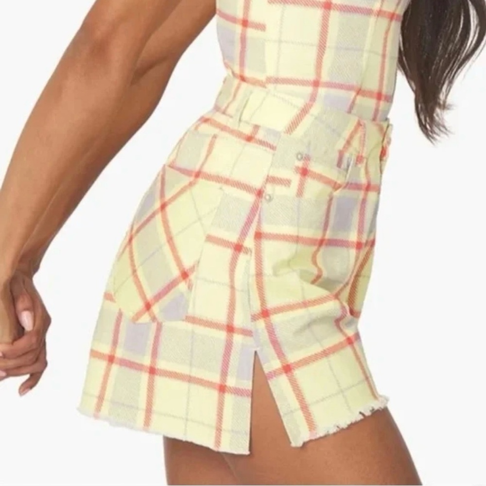 WEWOREWHAT Boyfriend Short Plaid Denim in Garden Glade Yellow A-Line Size 28 NWT